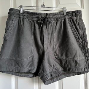Athleta Farallon Short - Gray - Size 18